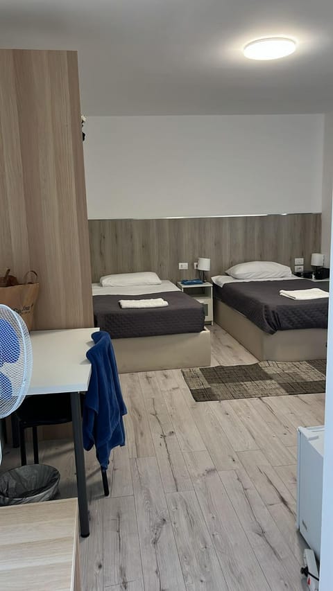 Bed, Seating area, Bedroom, towels