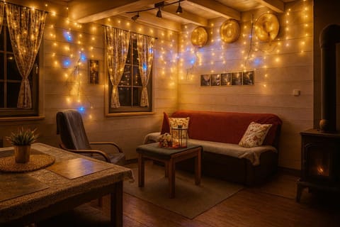 Domek pod Kapeluszem nad jeziorem Patulskim,sauna , opcja balii,kuligi,stok Koszałkowo House in Pomeranian Voivodeship