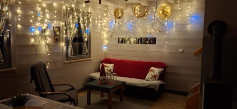 Domek pod Kapeluszem nad jeziorem Patulskim,sauna , opcja balii,kuligi,stok Koszałkowo House in Pomeranian Voivodeship