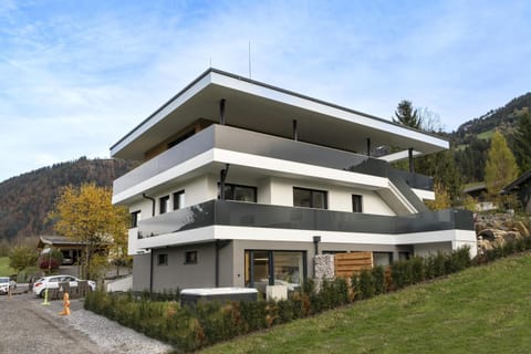 Property building, Natural landscape