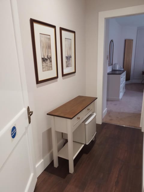 Linroy Guest House Bed and Breakfast in Skegness