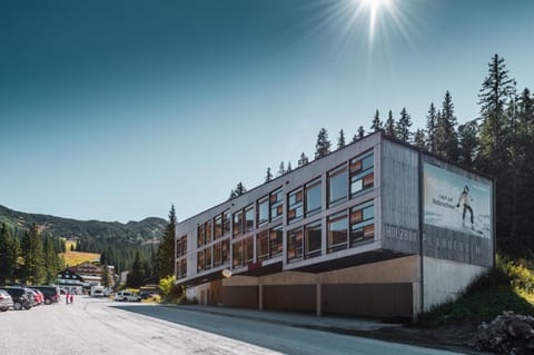 Property building, Spring, Summer, Autumn