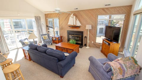 Oceanside, Community Pools, Close to beach, Community Tennis, 632, Good Vibes House in Corolla