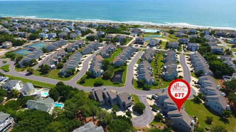 Oceanside, Community Pool, Community Amenities, 677, Windswept II House in Corolla