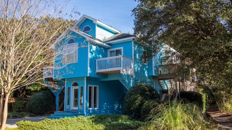 Oceanside, Hot Tub, Screened Porch, Community Amenities! 731, Perfect Score House in Corolla