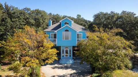 Oceanside, Hot Tub, Screened Porch, Community Amenities! 731, Perfect Score House in Corolla