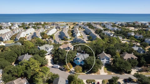 Oceanside, Hot Tub, Screened Porch, Community Amenities! 731, Perfect Score House in Corolla