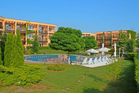 Patio, Garden, Beach, Swimming pool