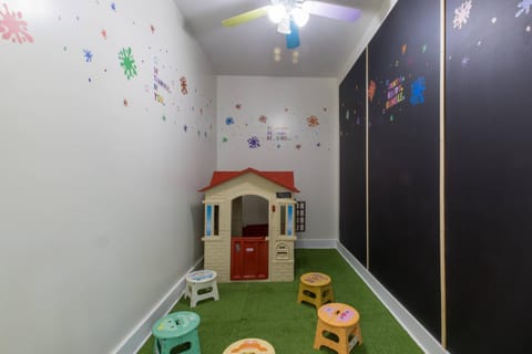 Hole in 1 House in Lake Lanier