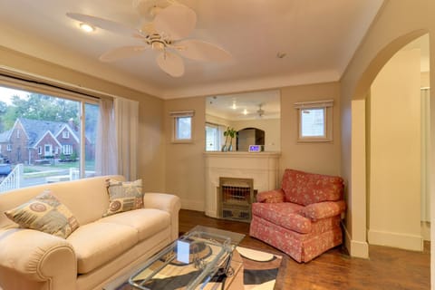 Charming Detroit Home Near Downtown Hotspots House in Detroit