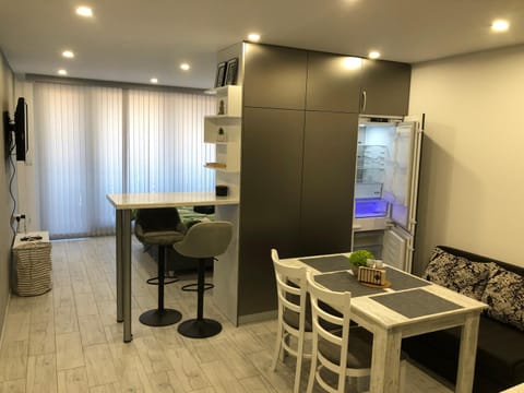 Ultra Lux Studio Free Underground Secure Parking Apartment in Pazardzhik