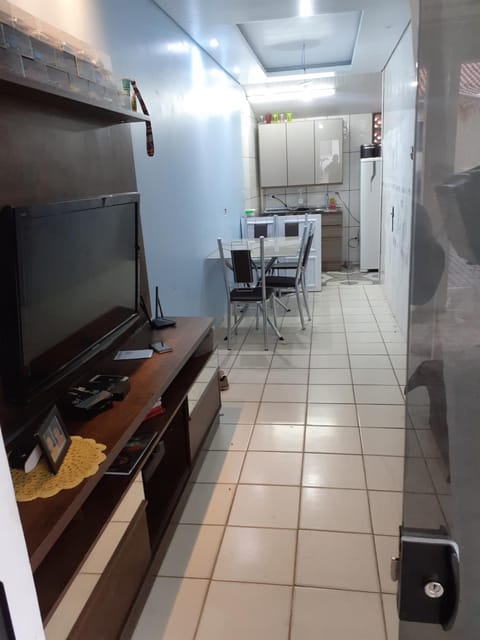 TV and multimedia, Kitchen or kitchenette, Dining area, minibar, stove