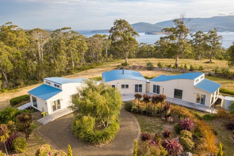 Property building, Natural landscape