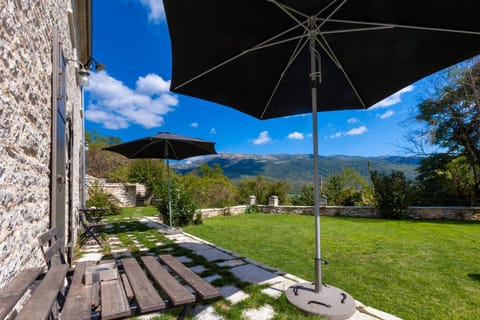 Day, Natural landscape, Garden, Garden view, Mountain view