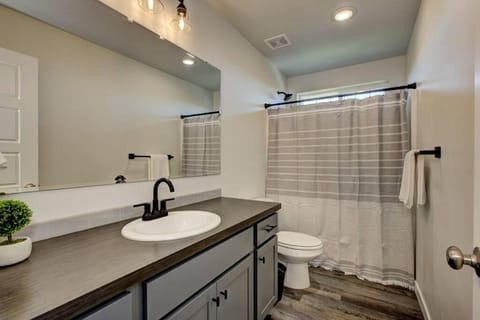 Countryside Classic House in Nampa