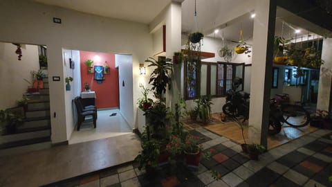 Property building, Internal: Not applicable to any particular room