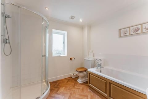 Astley House - Norfolk Cottage Agency House in Blakeney