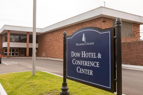 Hillsdale College Dow Hotel and Conference Center Hotel in Hillsdale