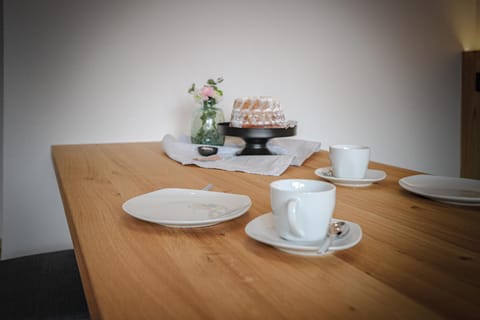 Coffee/tea facilities, Living room