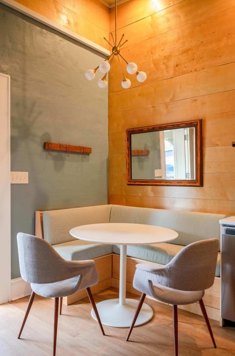 Downtown Fairhope Studio Apartment in Fairhope