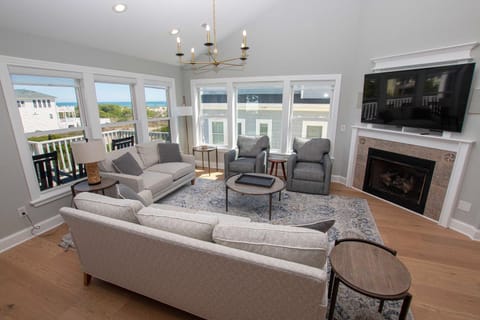 Oceanside, 8 BRs, Private Pool, Theater Room, Rec Rm, Hot Tub, OL126, Prince of Tides House in Corolla