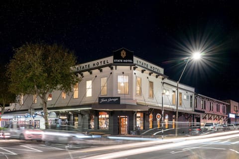Property building, Facade/entrance, Night, Location