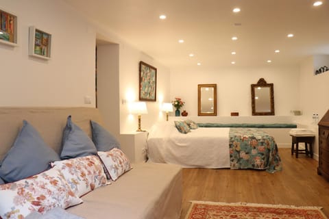 Living room, Bedroom