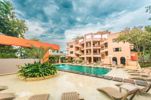 Property building, Swimming pool