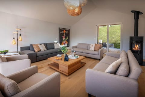 Living room, Seating area, flat iron