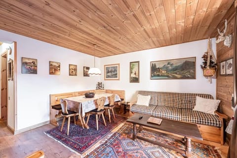 Chalet Sassongher II Apartment in Corvara