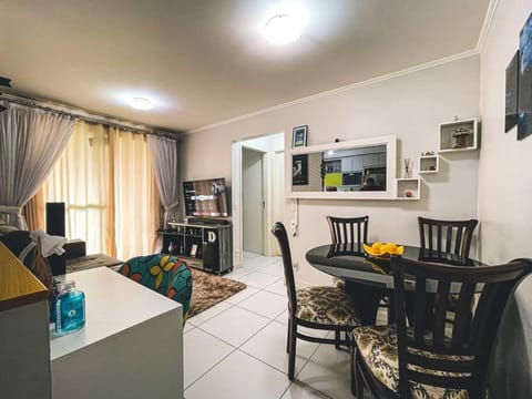 Communal lounge/ TV room, TV and multimedia, Living room, Seating area, Dining area