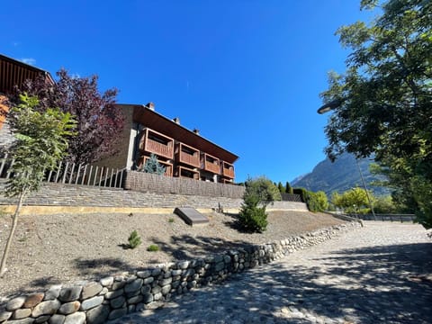 Property building, Day, Natural landscape