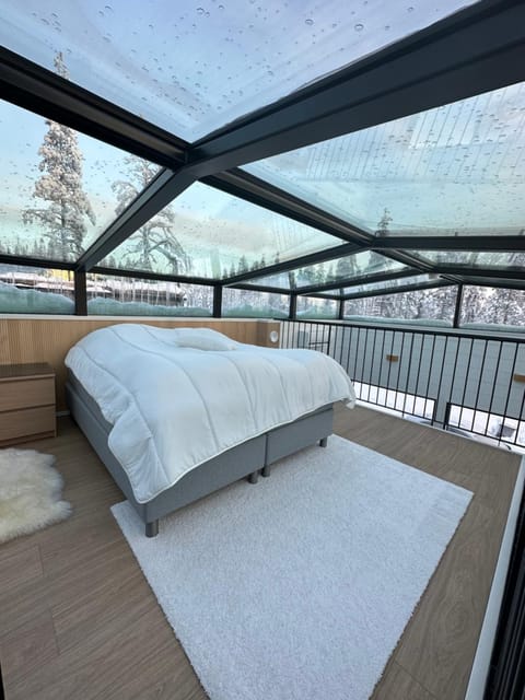 Bed, View (from property/room)