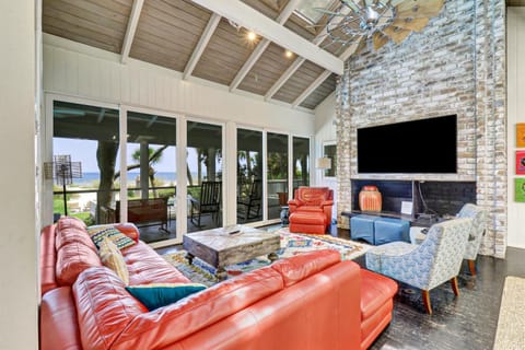 25 South Beach Lagoon House in Hilton Head Island