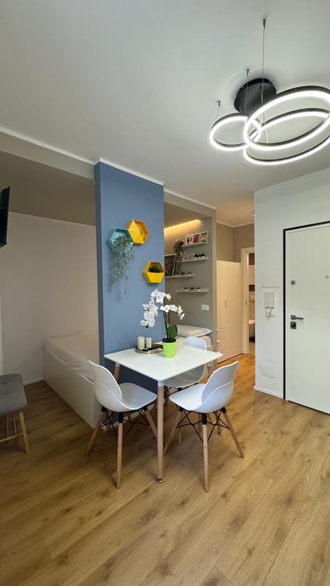 Monolocale Mati - Holiday Home Apartment in Trentino-South Tyrol