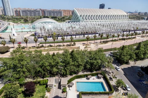 City view, Garden view, Landmark view, Pool view, River view, Swimming pool, Swimming pool