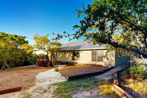 Hill Country Views and Patio Private Home House in Pipe Creek