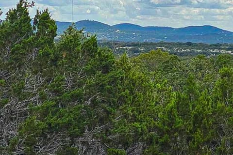 Hill Country Views and Patio Private Home House in Pipe Creek