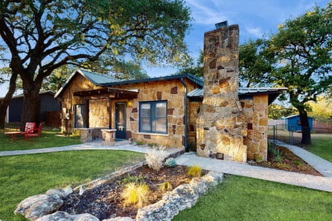 Blue Haus House in Johnson City