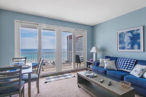 Balcony/Terrace, Living room, Dining area, Sea view