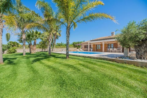 Property building, Garden view, Pool view
