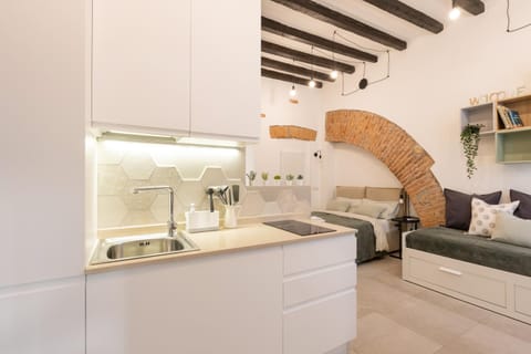 View (from property/room), Bedroom, internet, air conditioner
