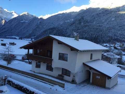 Facade/entrance, Bird's eye view, Garden view, Mountain view, Street view