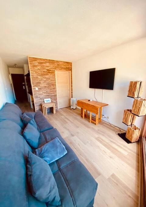 Studio lumineux avec casier à ski Apartment in Provence-Alpes-Côte d'Azur