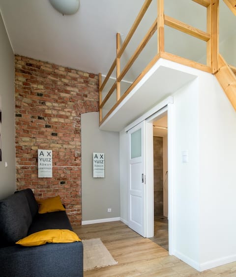 Living room, Photo of the whole room, Seating area