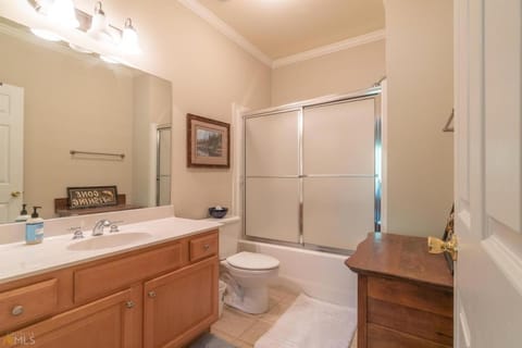 Riverfront home within walking distance of Helen House in Helen