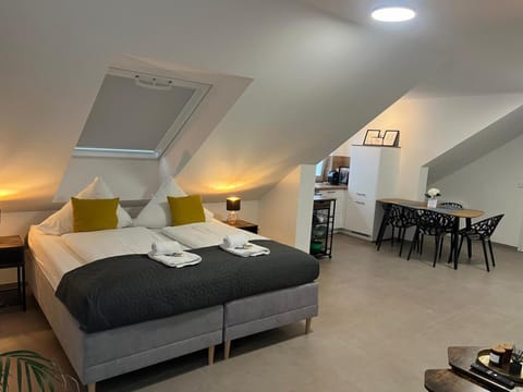 Dining area, Bedroom