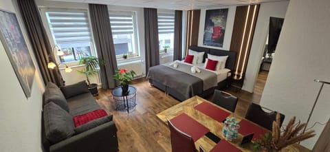 Bed, Living room, Photo of the whole room, Seating area