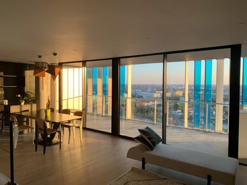 View (from property/room), Balcony/Terrace, City view, City view