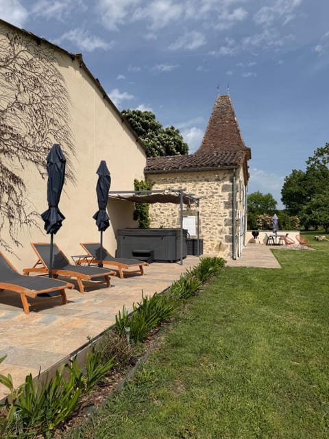 Garden, sunbed